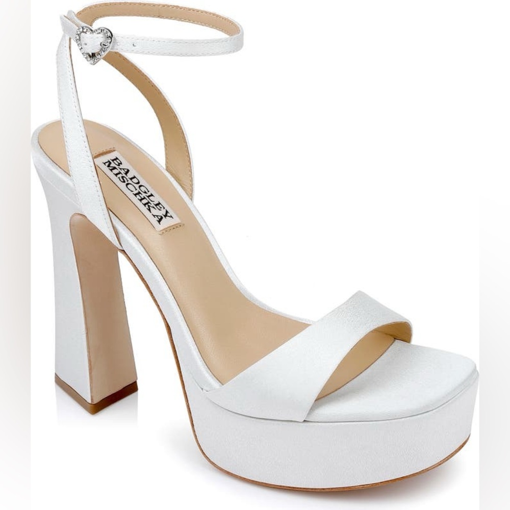 Badgley Mischka White Platform Heels